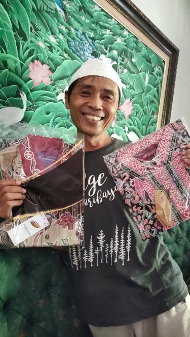 Pradawita Batik Kemeja Slim Fit Aster 4b-merah