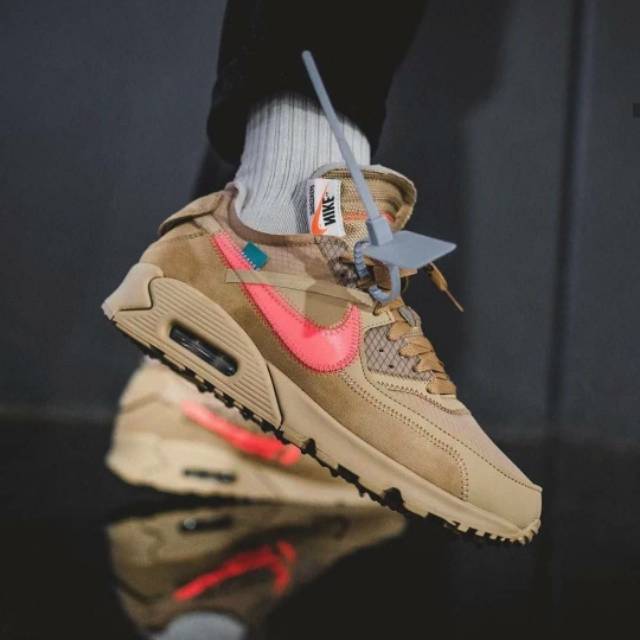 off white desert one