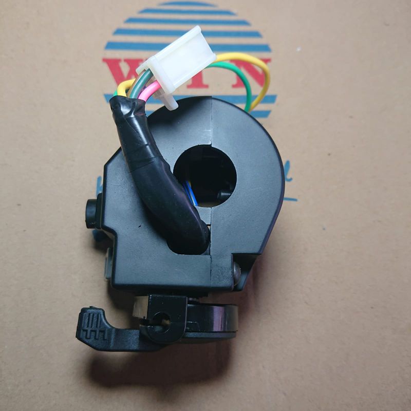 Holder Saklar Kanan Dan Kiri Vega R Merk Win