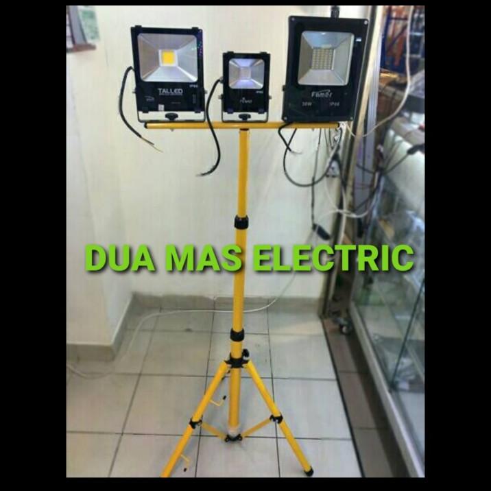 Tripod Lampu Sorot Led Tiang Lampu Tripod Lampu Floodlight Stand Lampu