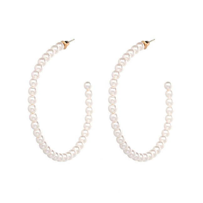 LRC Anting Tusuk Fashion White Round Shape Decorated Earrings