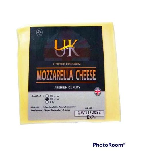 

Baru Keju mozarella UK 250 gram mulur moloor expired selalu ~