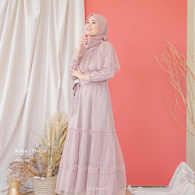 Rana Dress by Lizahrani