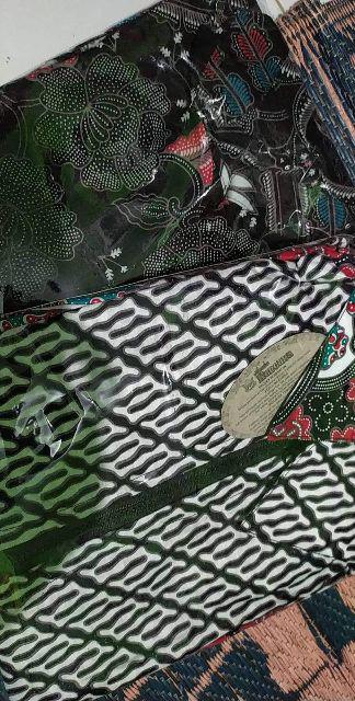 Longkardi Batik Resleting Depan Batik Wanita Maxicardi