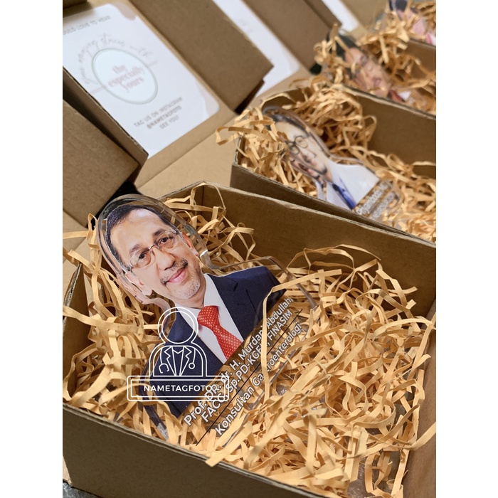 

READY The Especially YOURS: Customized Nametagfoto /id card (magnetic plate) BERKUALITAS