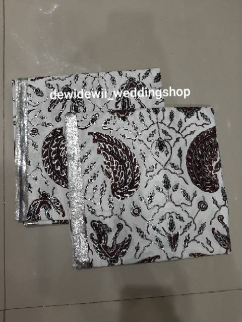 Set Jarik dan Blangkon Pengantin, Sido Asih Cilik - Silver