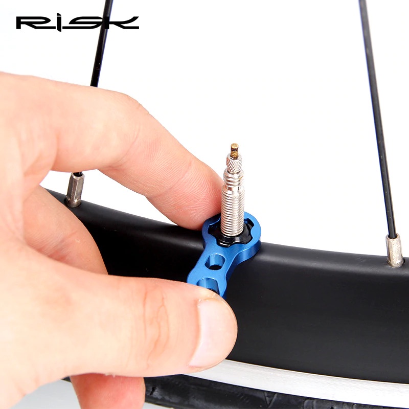 RISK Mur Ban Sepeda Presta Valve Nut Tubeless Tire Cap Aluminium - RA111 - Blue