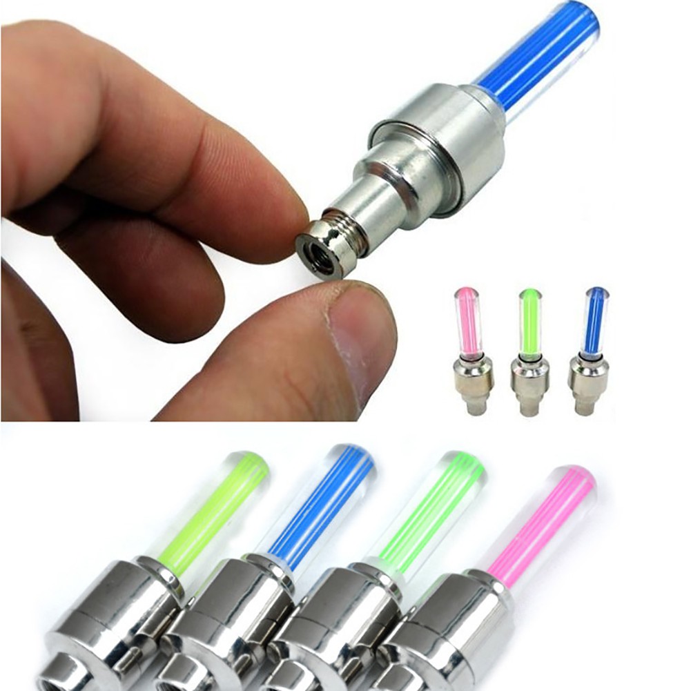 (1 PCS) Tutup Pentil LED Ban Mobil / Motor / Sepeda FREE BATERAI