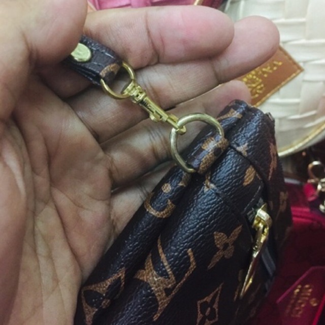 dompet coin wanita bahan sintetis motif bintang tali tangan #dompet #dompetcoin #dompetwanita