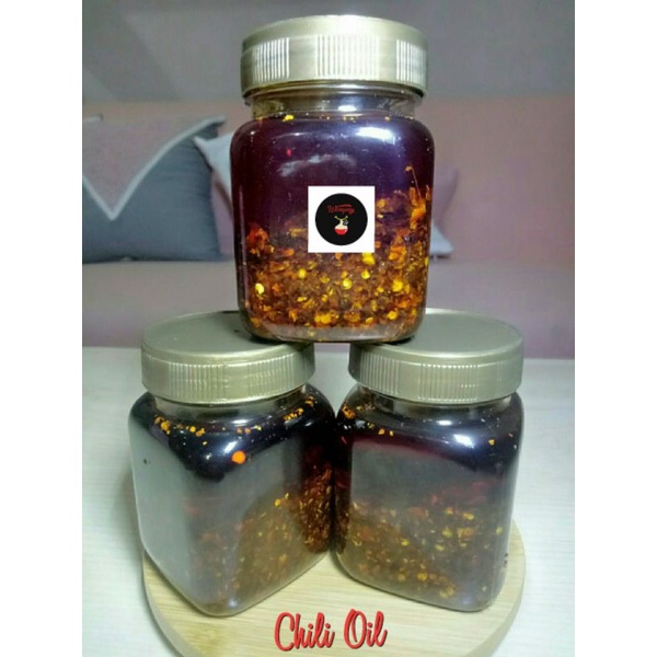 

CHILI OIL / SAMBAL MINYAK / CHILI OIL DIMSUM WARQEEY CIMAHI / CHILI OIL HALAL