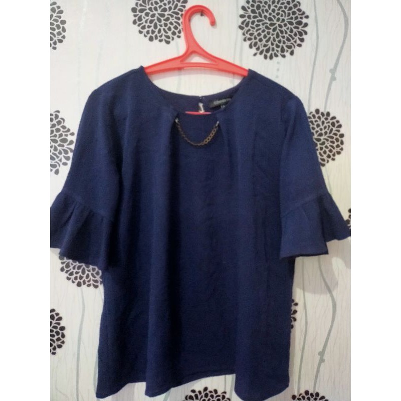 Pasar Pakaian Bekas: Tren yang Berkembang dan Potensinya di Era Digital