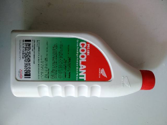 Air radiator/coolant merk honda  500 ml 100% original for all matic honda