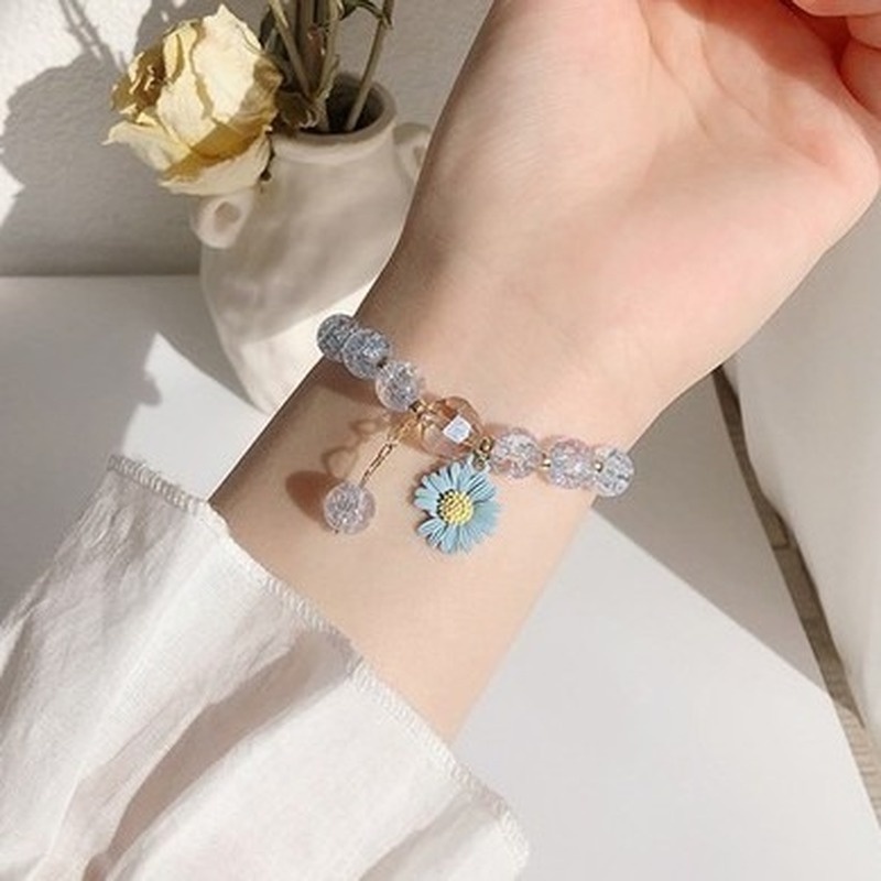 New crystal beaded fashion girl heart simple and sweet pop flower crystal small daisy bracelet