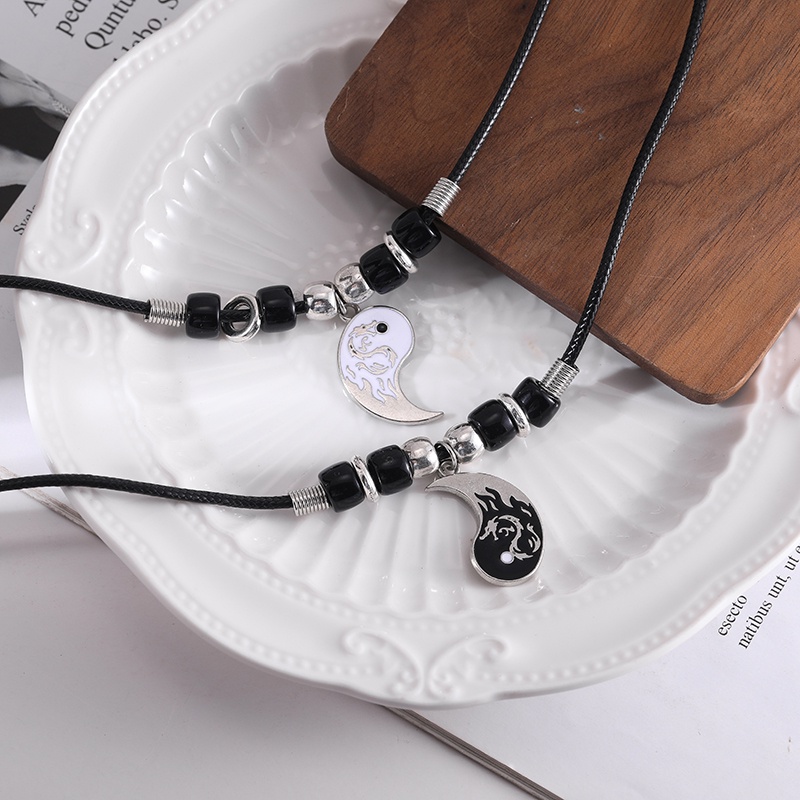 Unisex Hitam Putih Anyaman Gelang Kekasih Gelang Tai Chi Retro Yin Dan Yang Paduan Liontin Kalung