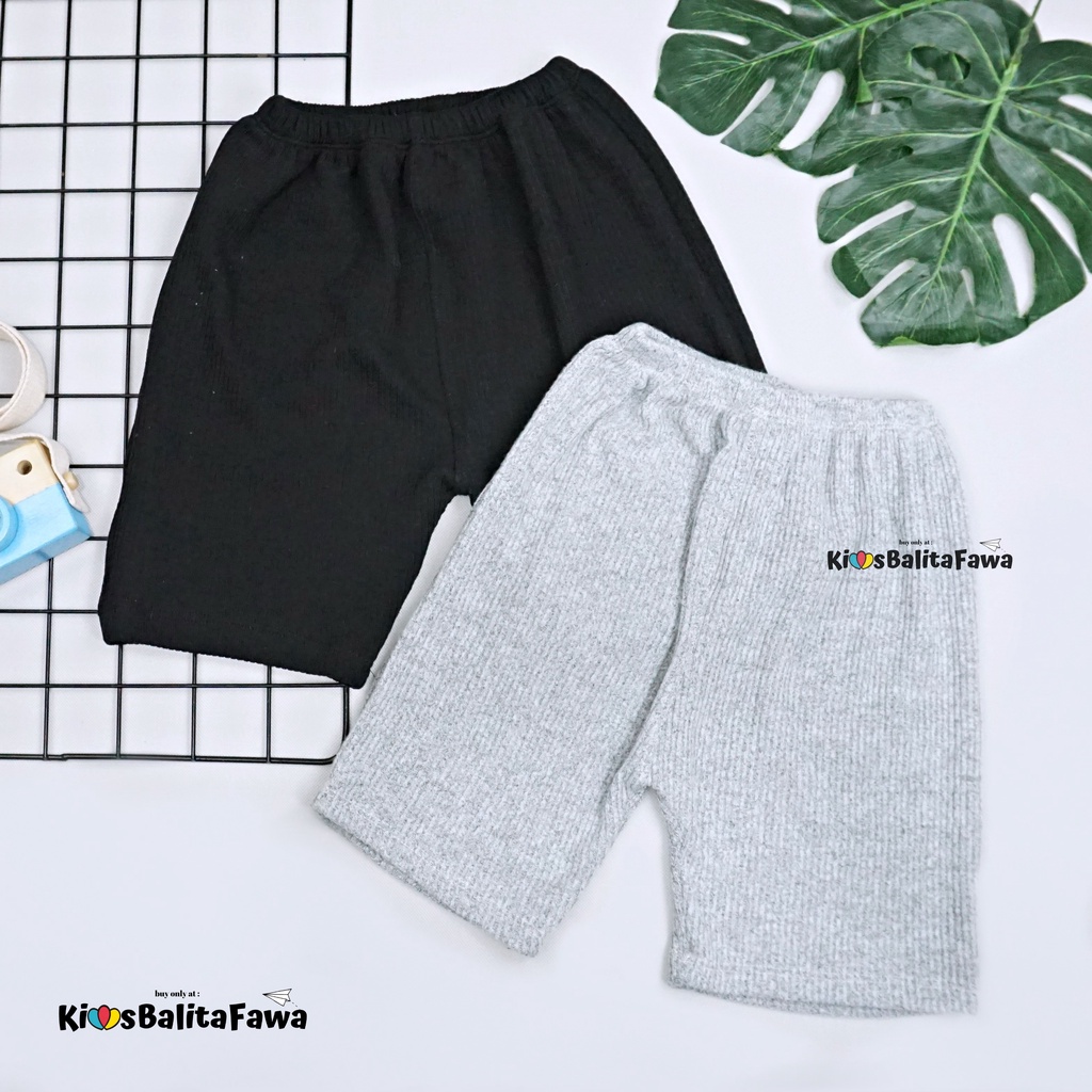 (IMPORT) Celana Short Knit uk 4-10 Tahun / Pendek Polos Dalaman Cotton Good Quality Anak Perempuan Pants Ketat Babycinnamon