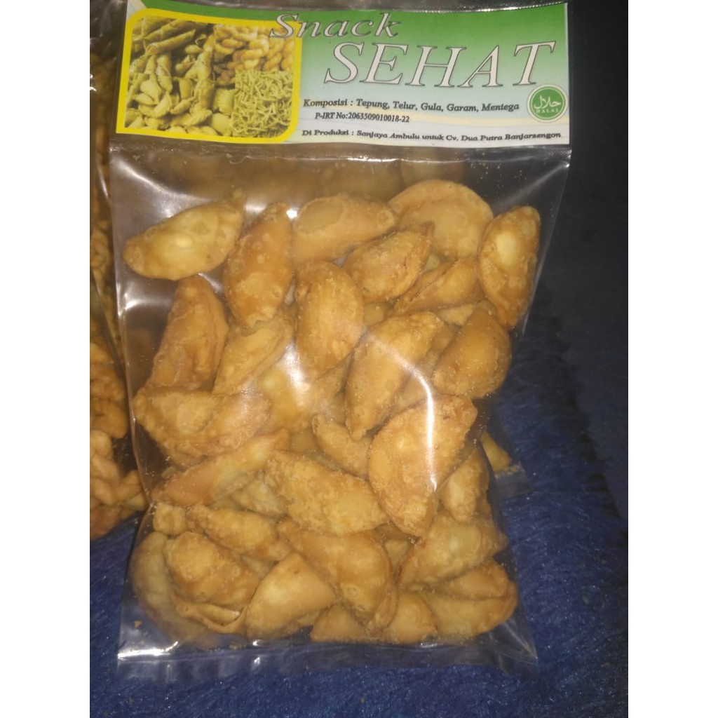 

pastel-kering-abon.CAMILAN.KELUARGA