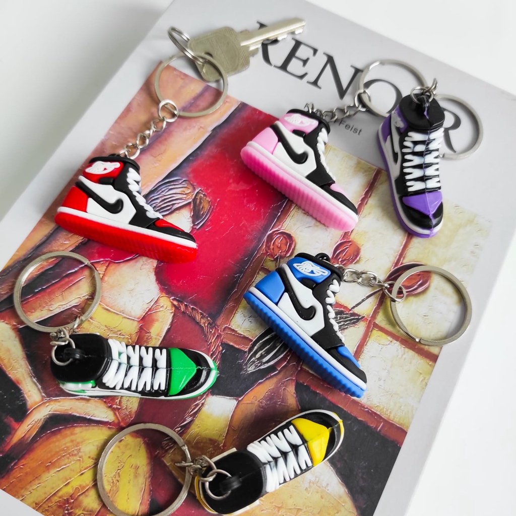 GANTUNGAN KUNCI KARET SEPATU / RUBBER KEYCHAIN NIKE AIR JORDAN  LUCU UNIK MURAH
