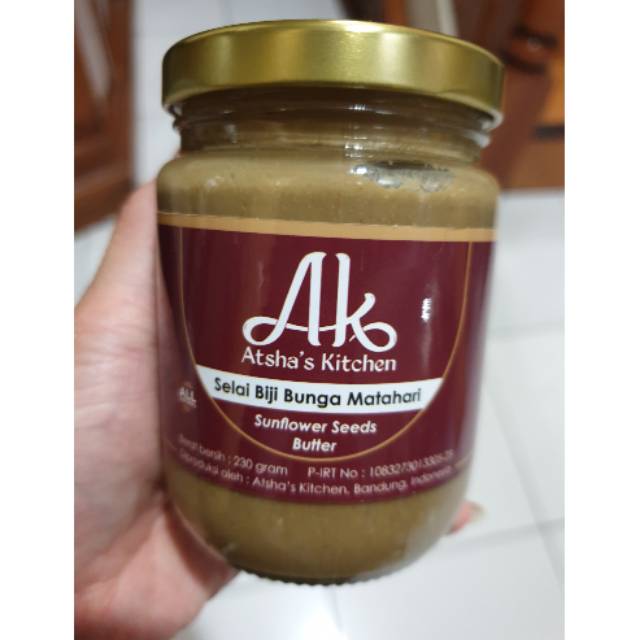 

Atsha's Kitchen Sunflower Seeds Butter/Selai Biji Bunga Matahari. Cocok buat yg alergi dengan kacang