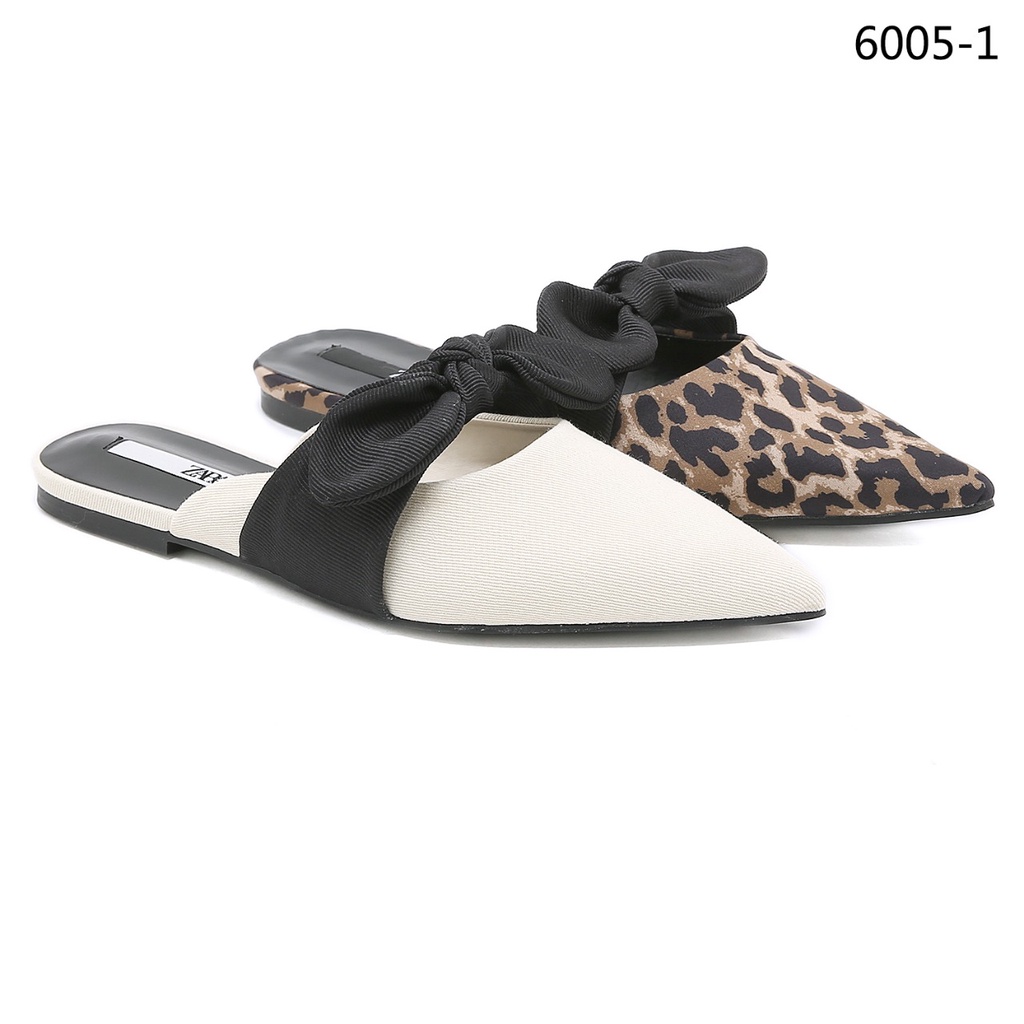 ZR Flat Mules With Bow Detail on the Front #6005-1