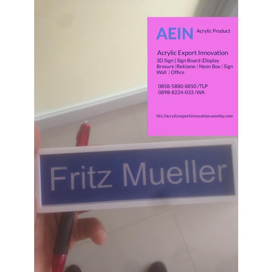 

Papan Nama Akrilik Untuk Dinding Bisa Sliding Costum Nama Warna