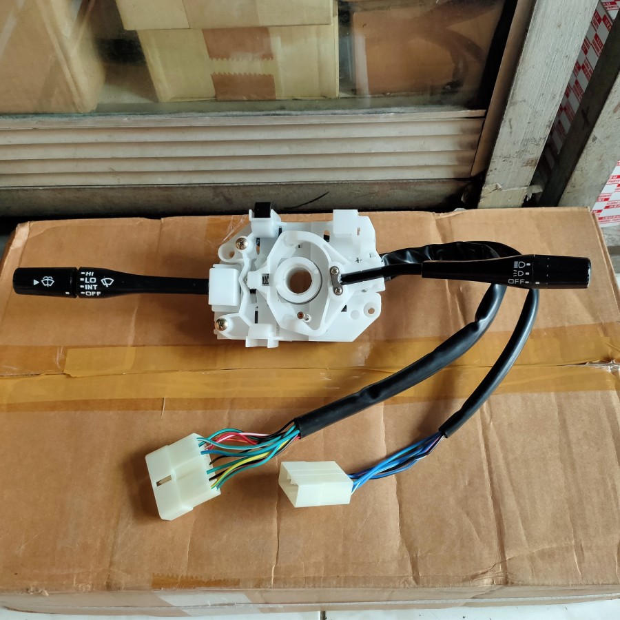 SAKLAR TOMBOL SWITCH LAMPU SEN SIGN HAZARD DIM WIPER SETIR MOBIL ISUZU PANTHER KOTAK PICK UP TOURING