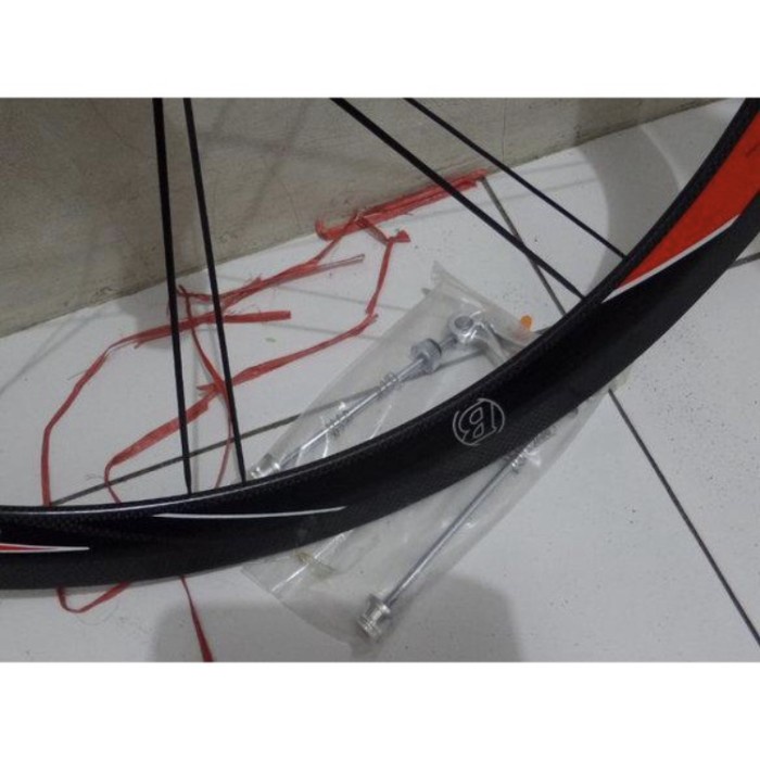 NEW***Wheelset Carbon Bontrager aeolous Carbon tubular SALE***