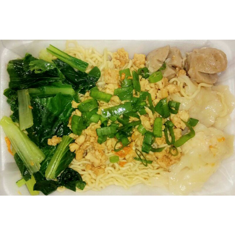 

Mie ayam-komplit