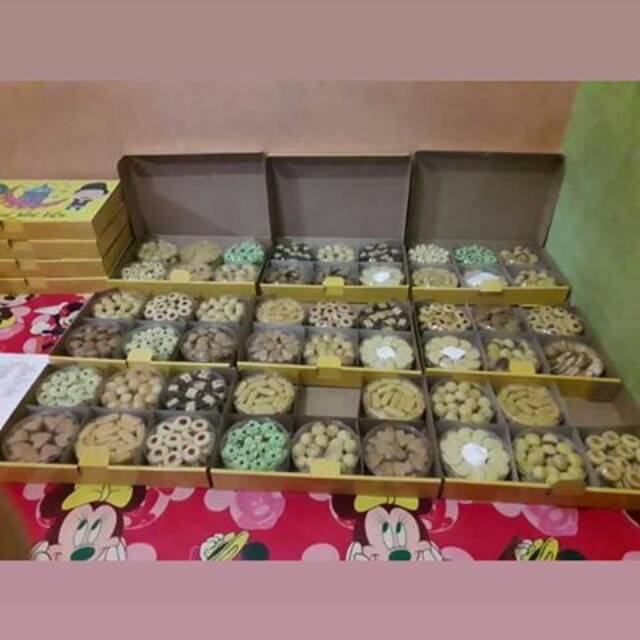 

Aneka kue Kering khas lebaran