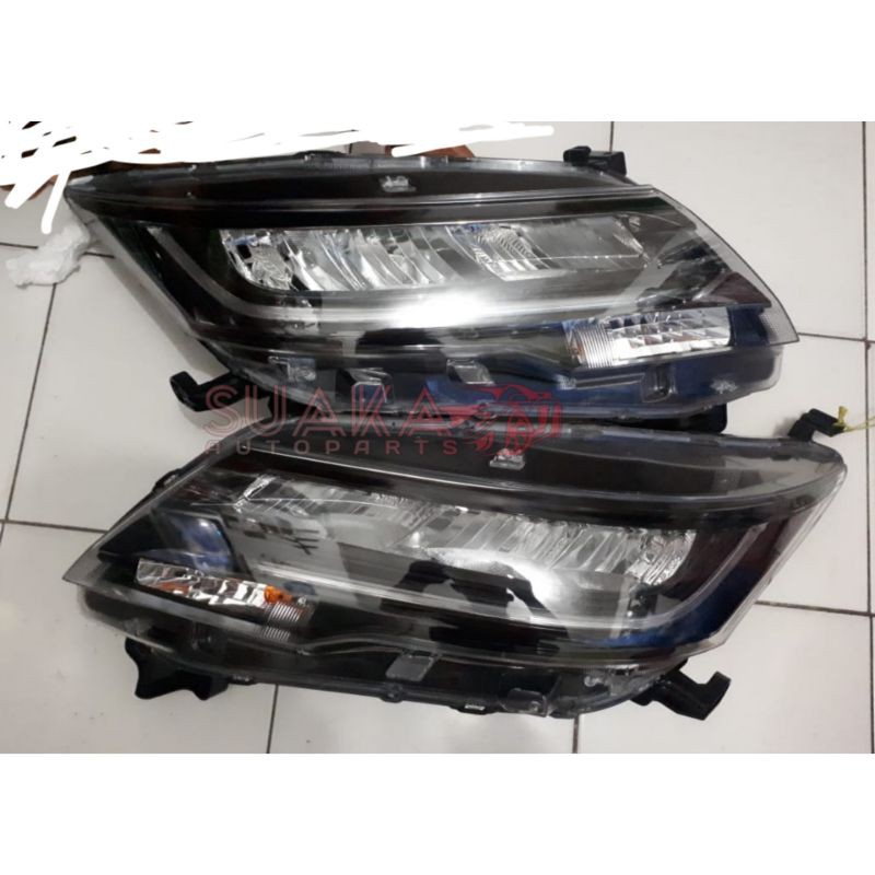 headlamp lampu depan rush terios 2018