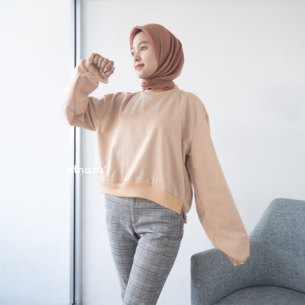 Nara Grosir - Kawaii Oversize l Sweater Crop Wanita