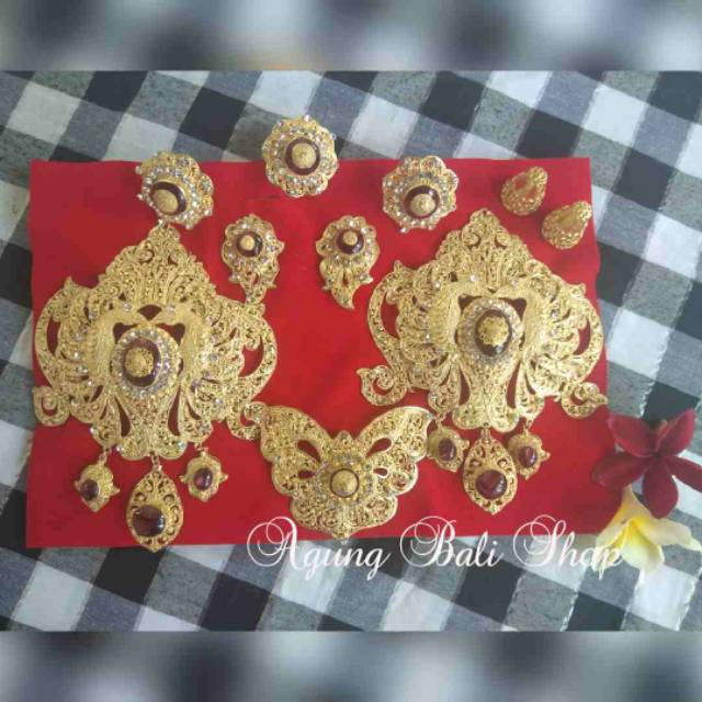 Set perhiasan bros pengantin bali