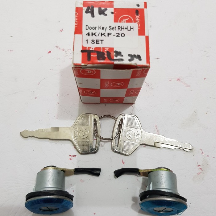 Kunci / Konci Pintu Mobil / Door Key Set Kijang Doyok 3K / KF10 / Kijang 4K / KF20