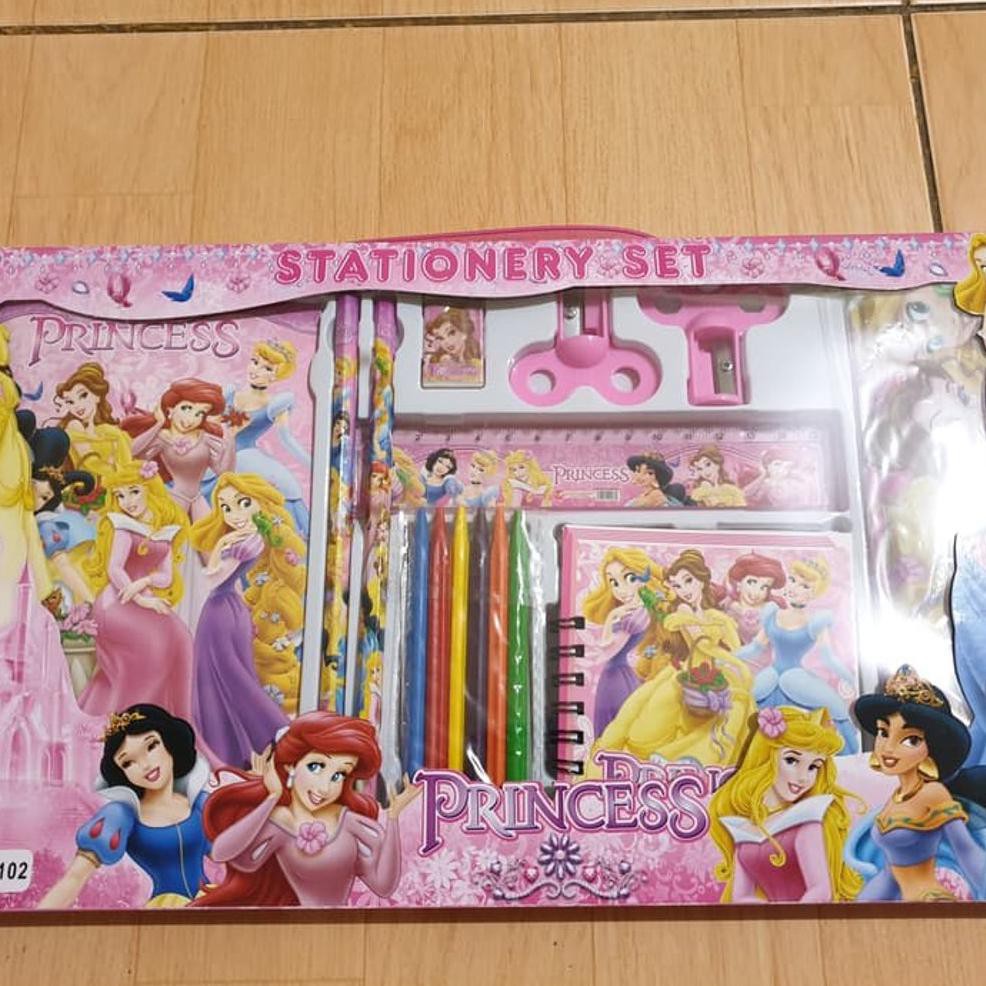 

Set Perlengkapan Princess Alat tulis Karakter Princess Disney Sekolah