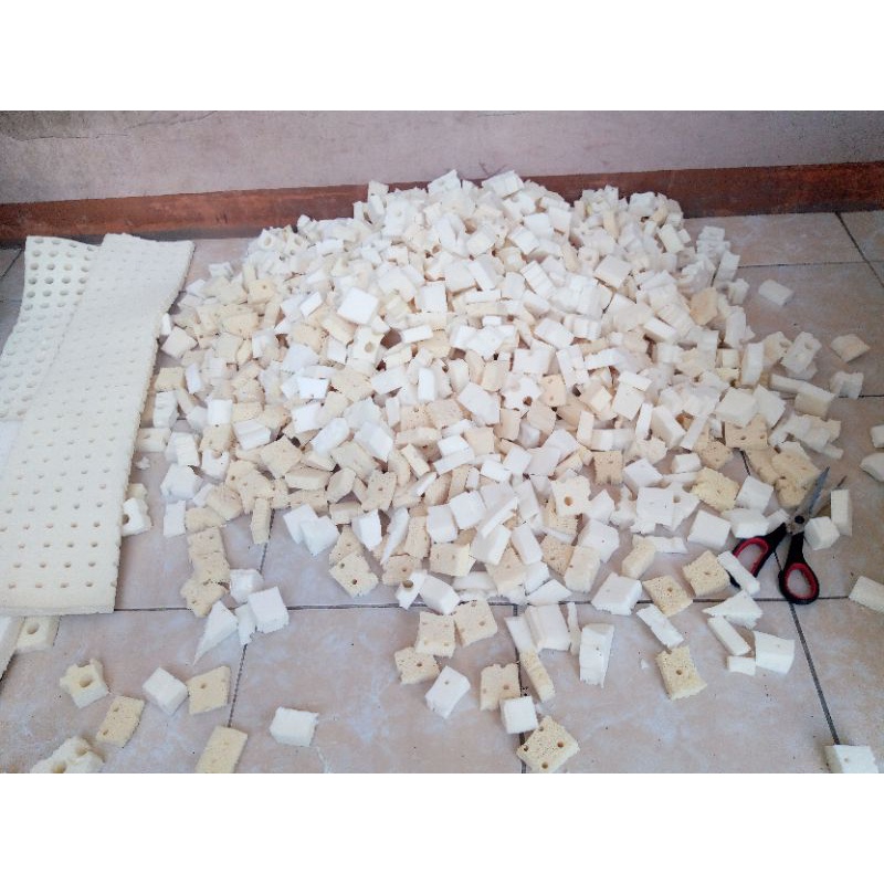 bisa latex suir potong untuk isian boneka bantal dan guling dan lain²nya