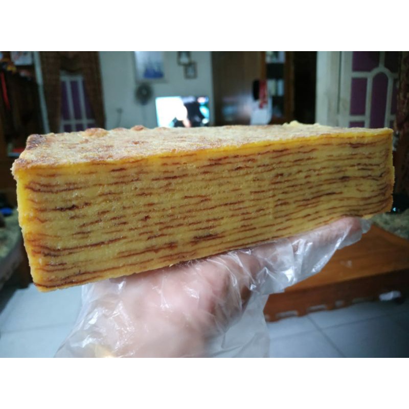 

Lapis legit lampung / maksuba / lapis susu