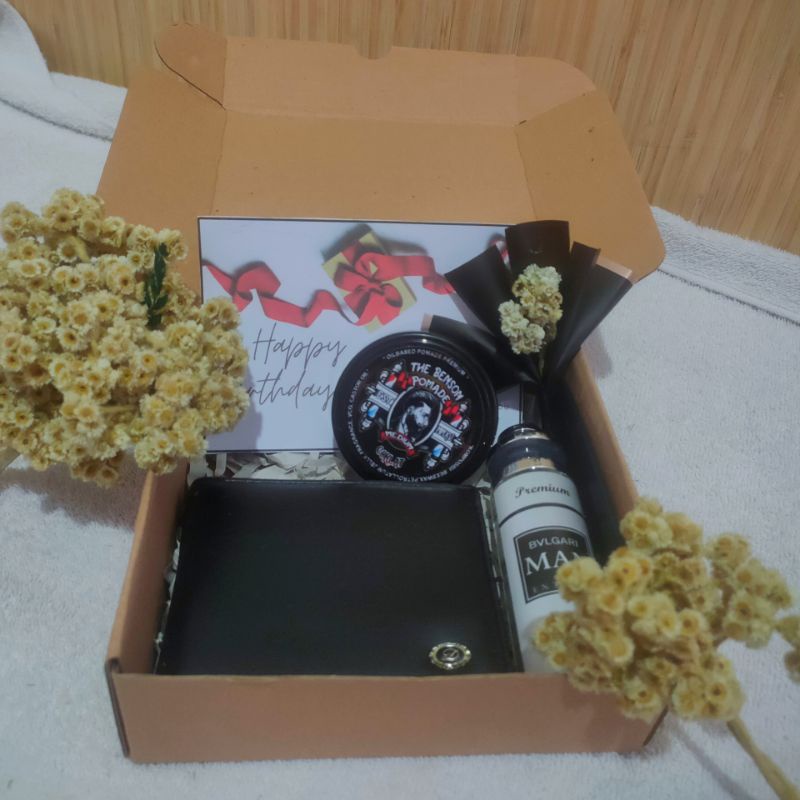 

MINI HAMPERS KADO COWOK / MINI GIFTBOX ULANG TAHUN /ANNIVERSARY / GRADUATION