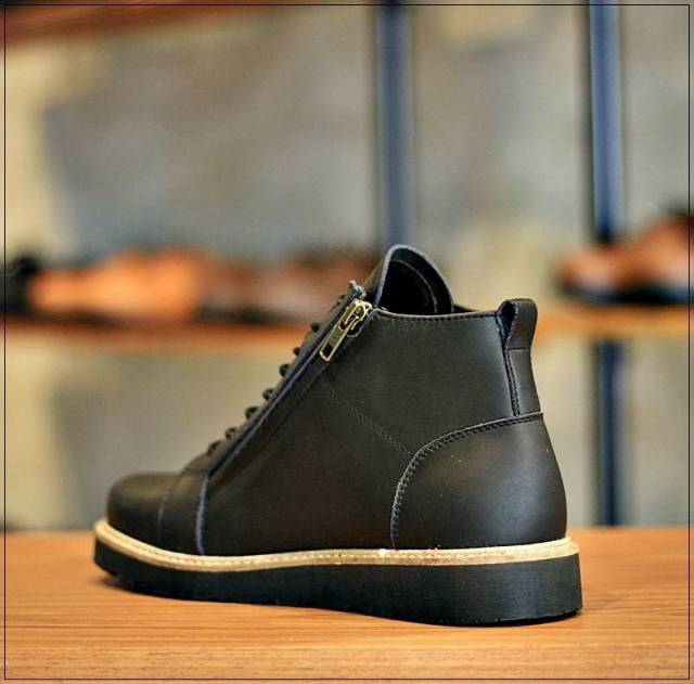 BALDEV BLACK SERIES - BRADLEY'SFOOTWEARORIGINAL - Sepatu Boots Klasik Zipper Vintage Chuka Biker