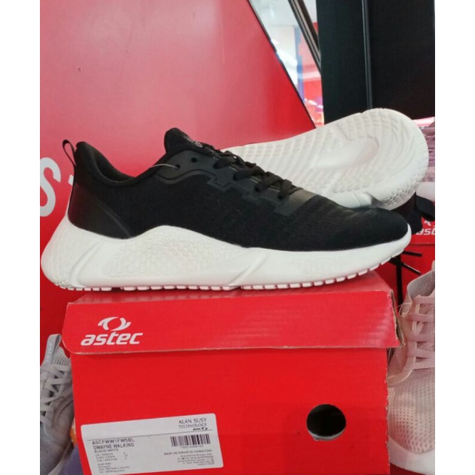 Astec Dwayne Walking