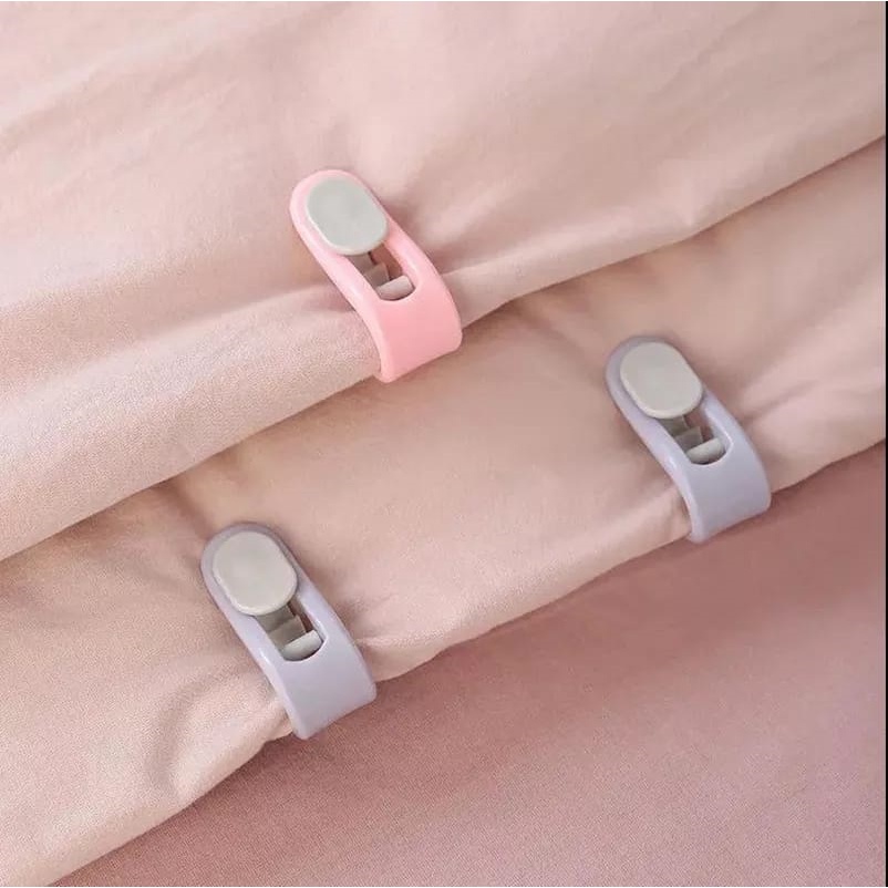 Klip Penjepit Sprei Selimut Quilt Cover Holder Kasur Clip Tirai Gorden