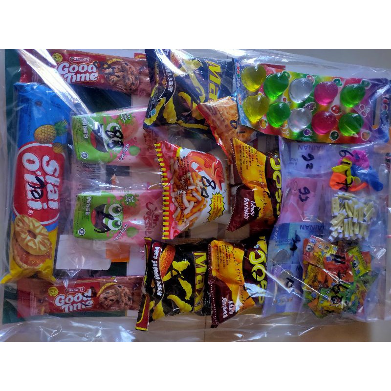 

kolas Lotre isi biskuit Slay Olay