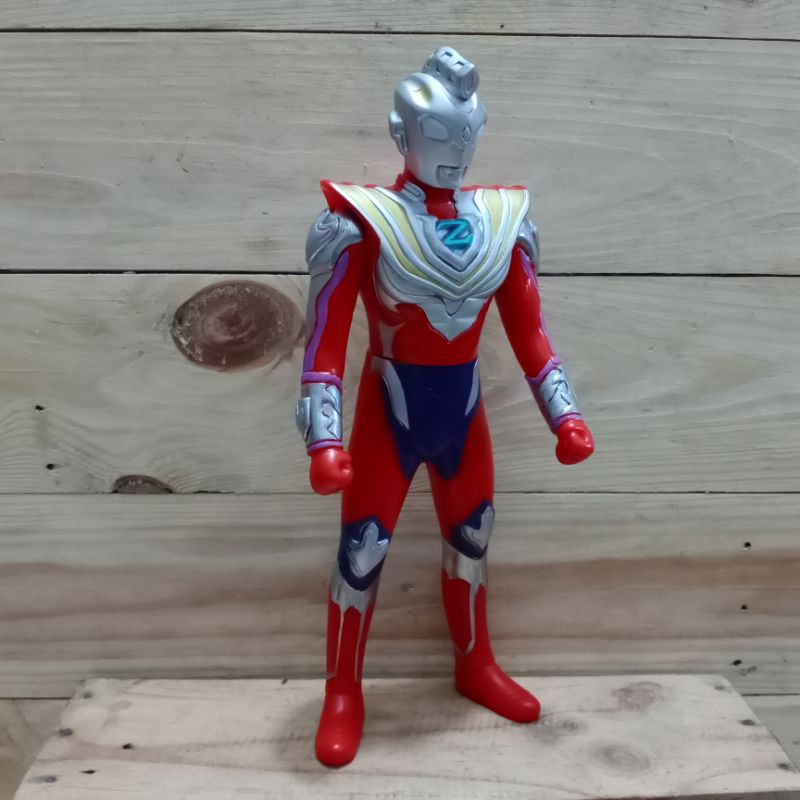 figure bootleg bandai 24 cm ultraman z gamma future