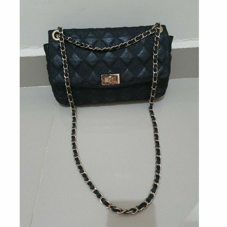 sling rantai kulit ala chanel preloved