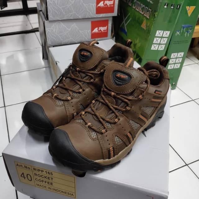 Sepatu Gunung Rei Rocket Sepatu Rei Rocket