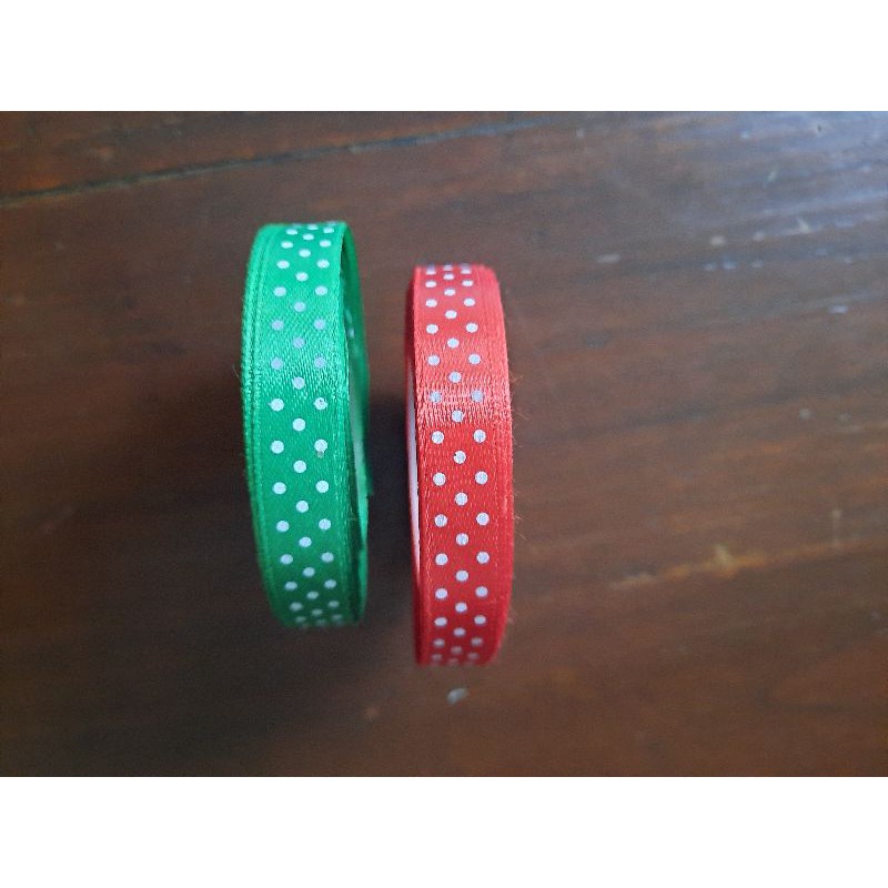 Pita Polkadot Natal Meteran