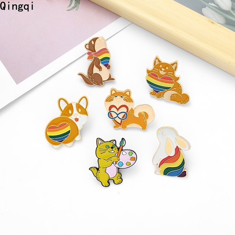 Bros Pin Enamel Bentuk Kartun Hewan Kucing Kelinci Corgi Tupai Warna Pelangi Untuk Hadiah