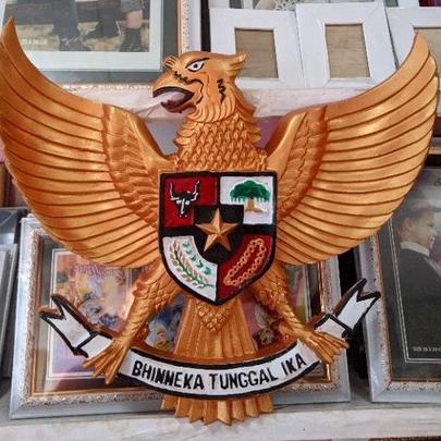 [PRODUK VWL97] Patung Lambang Garuda Pancasila _ Hiasan Dinding Pajangan Lambang Burung Garuda Panca