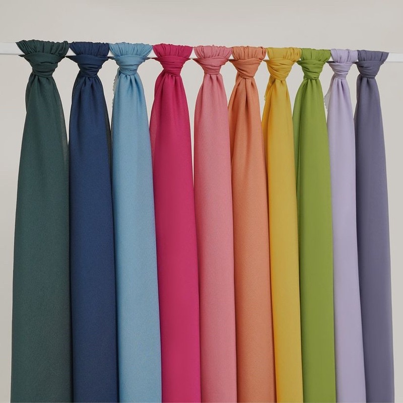 HIJAB POLOS SEGIEMPAT MILLIE PLAIN SEREIS ZYTADELIA