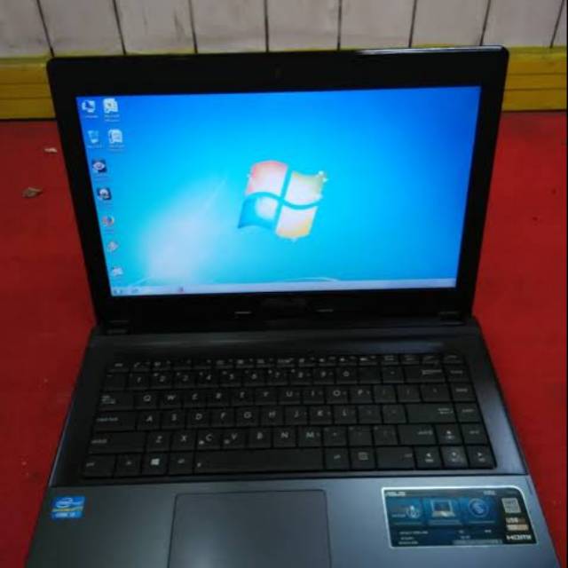 Laptop Asus I3
