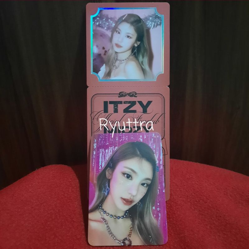 Itzy welkit yeji set (booked)