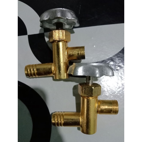 Kran kompor gas semawar